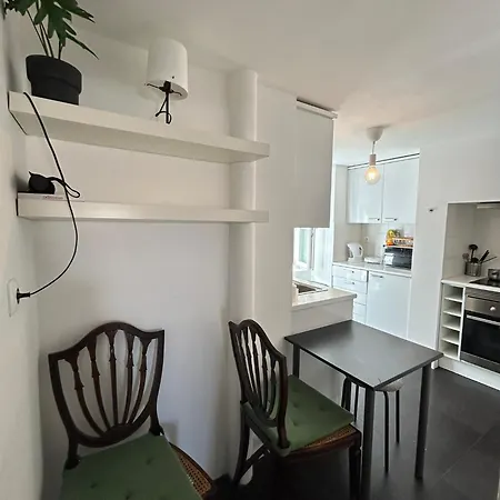 Single Real Apartamento